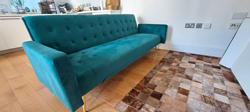Green velvet seater - 3,